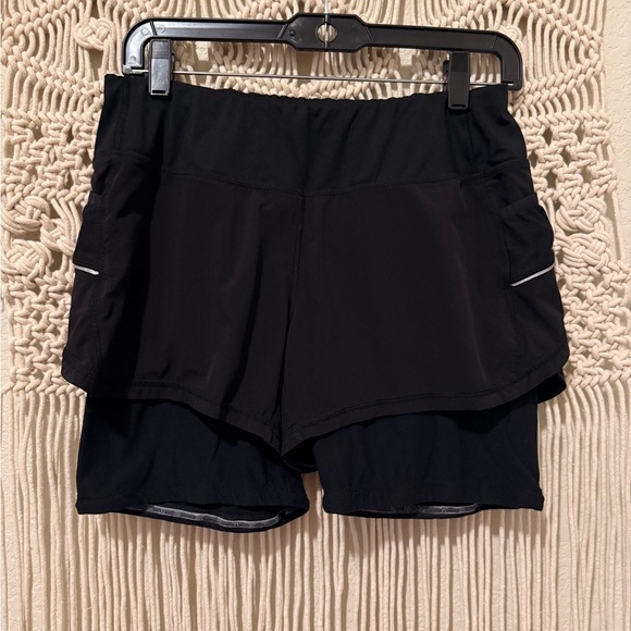 Athleta Ready Set 2-in-1 Shorts S67555 – Black Compression Running Shorts Size S - Picture 1 of 3